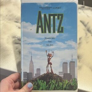 Dreamworks Antz VHS - Blue and Green Cover